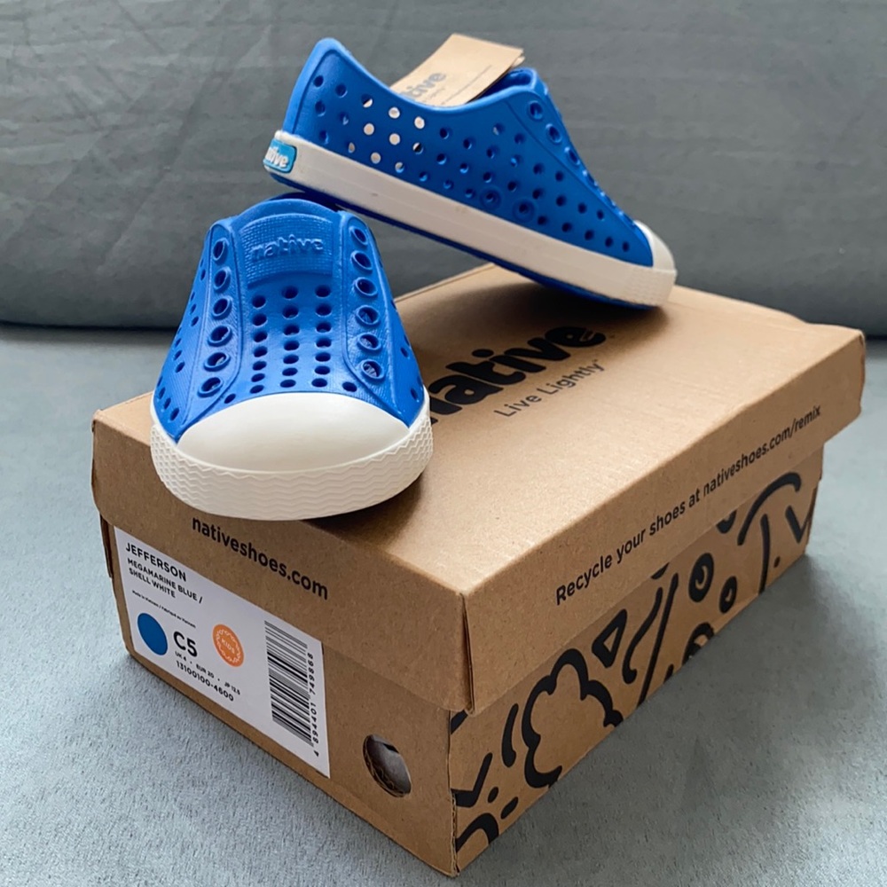 Native NWT toddler shoes
